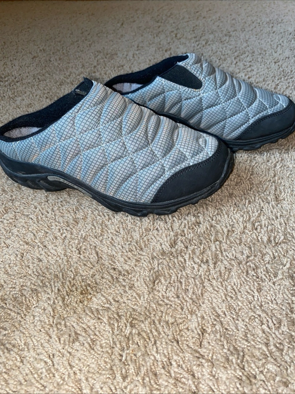 Merrell Alpine Slide Women's US 7 Gray Insulated Quilted Clog Mule Shoes Comfort